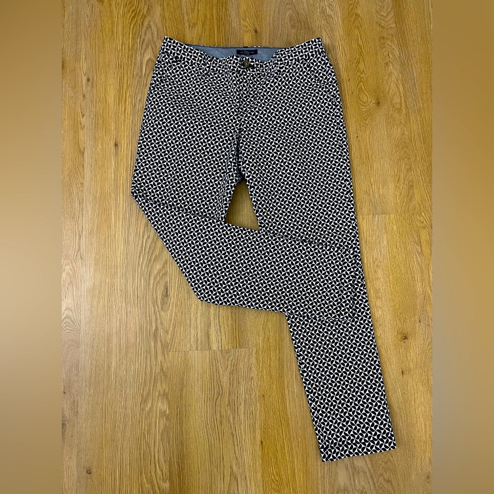 Tommy Hilfiger Black & White Geometric Skinny Pants